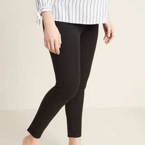 Old Navy Maternity Side-Panel Pixie Ankle Pants